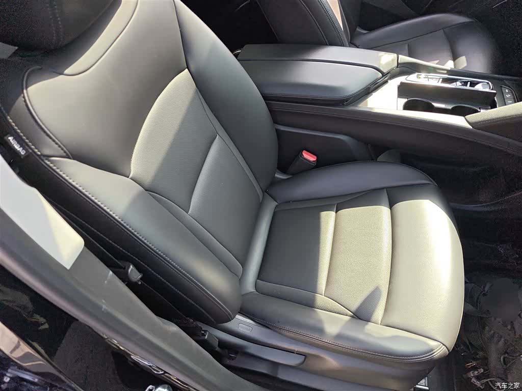 Buick Enclave, 2021 25