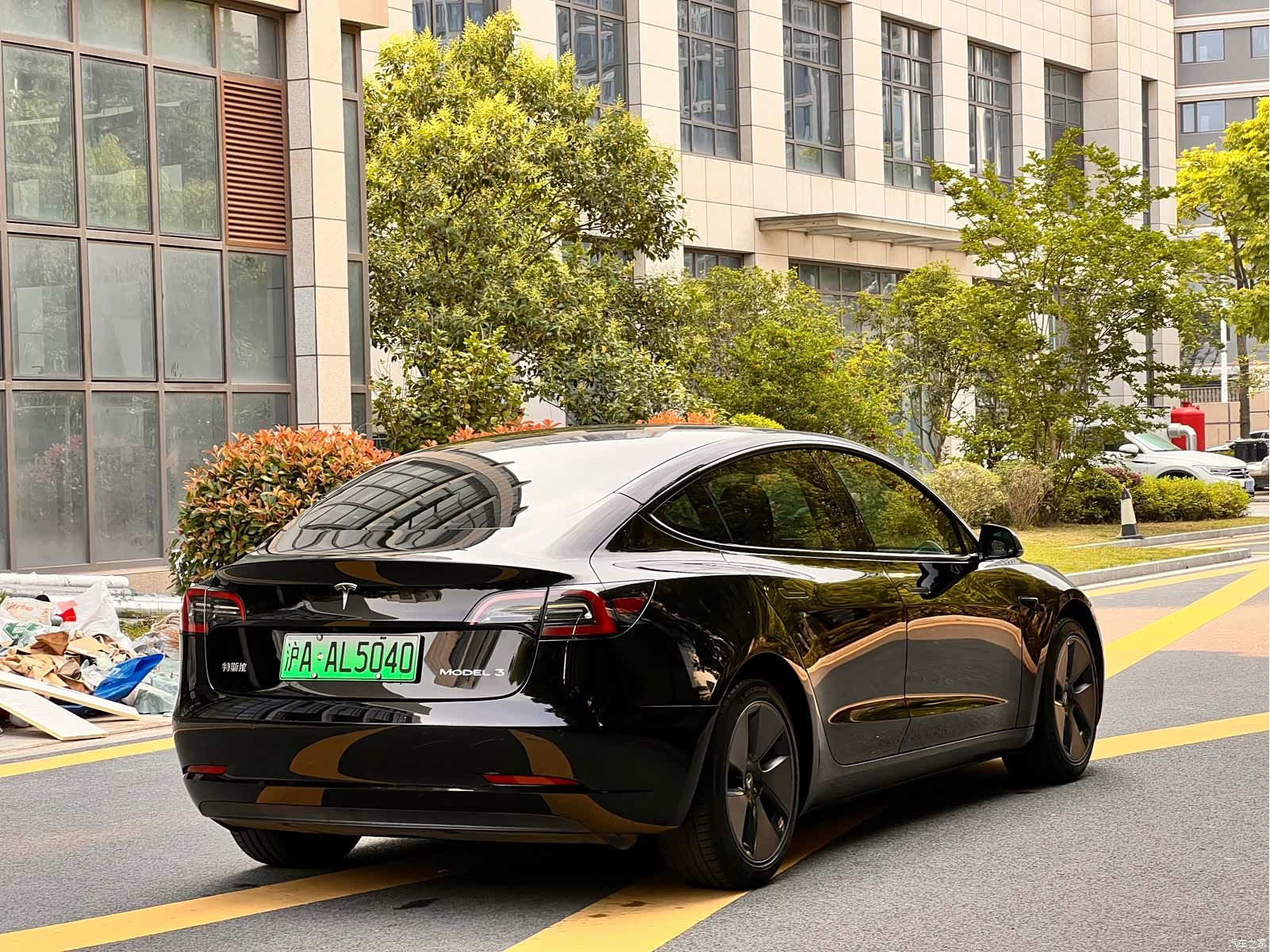 Tesla Model 3, 2023 15