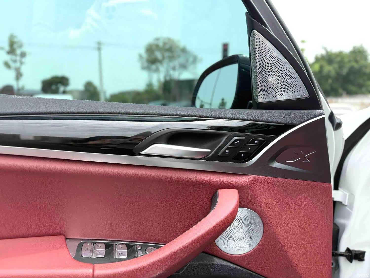 BMW X3, 2022 все фото