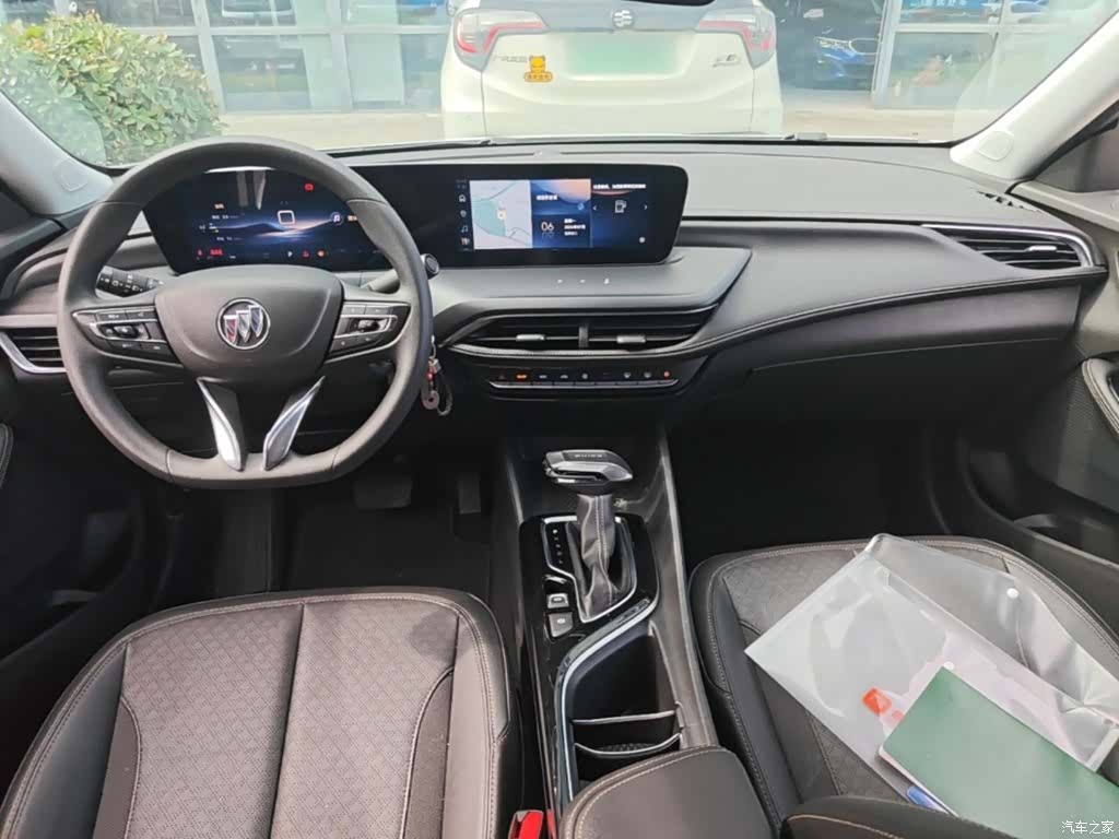 Buick Verano, 2023 10