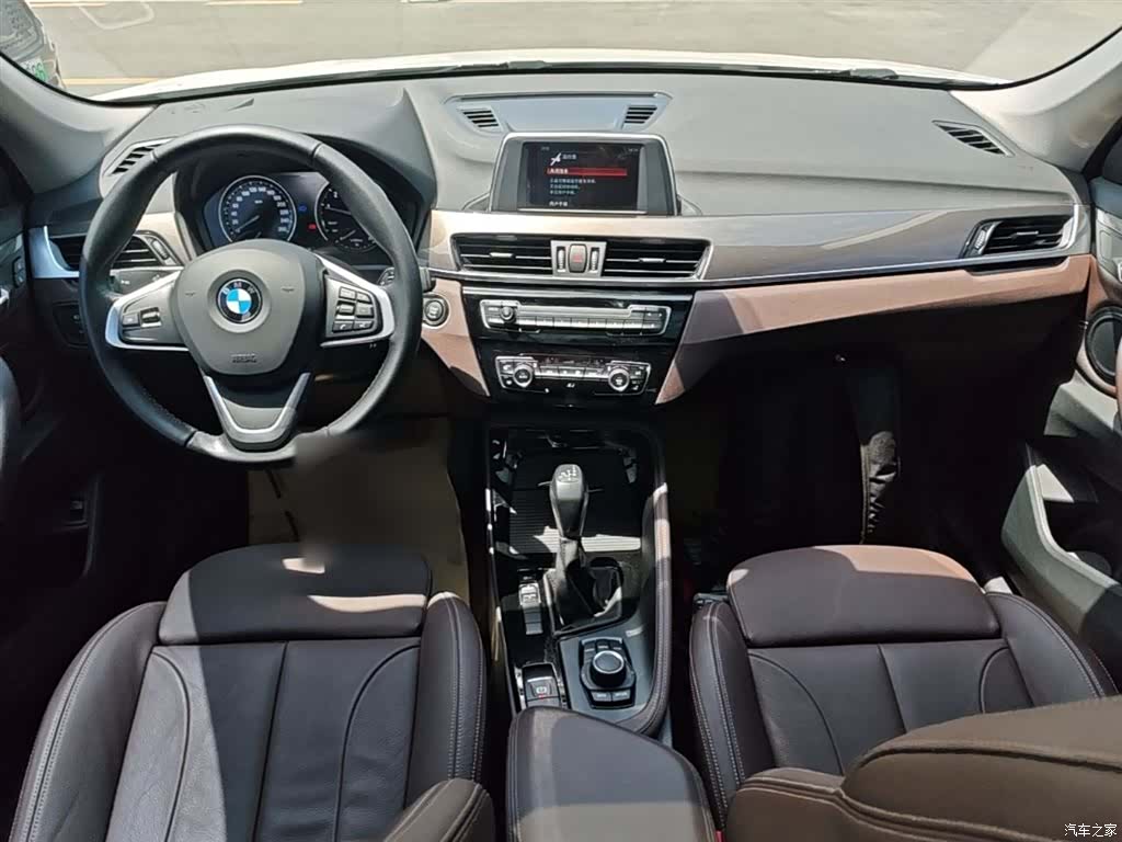 BMW X1, 2019 10