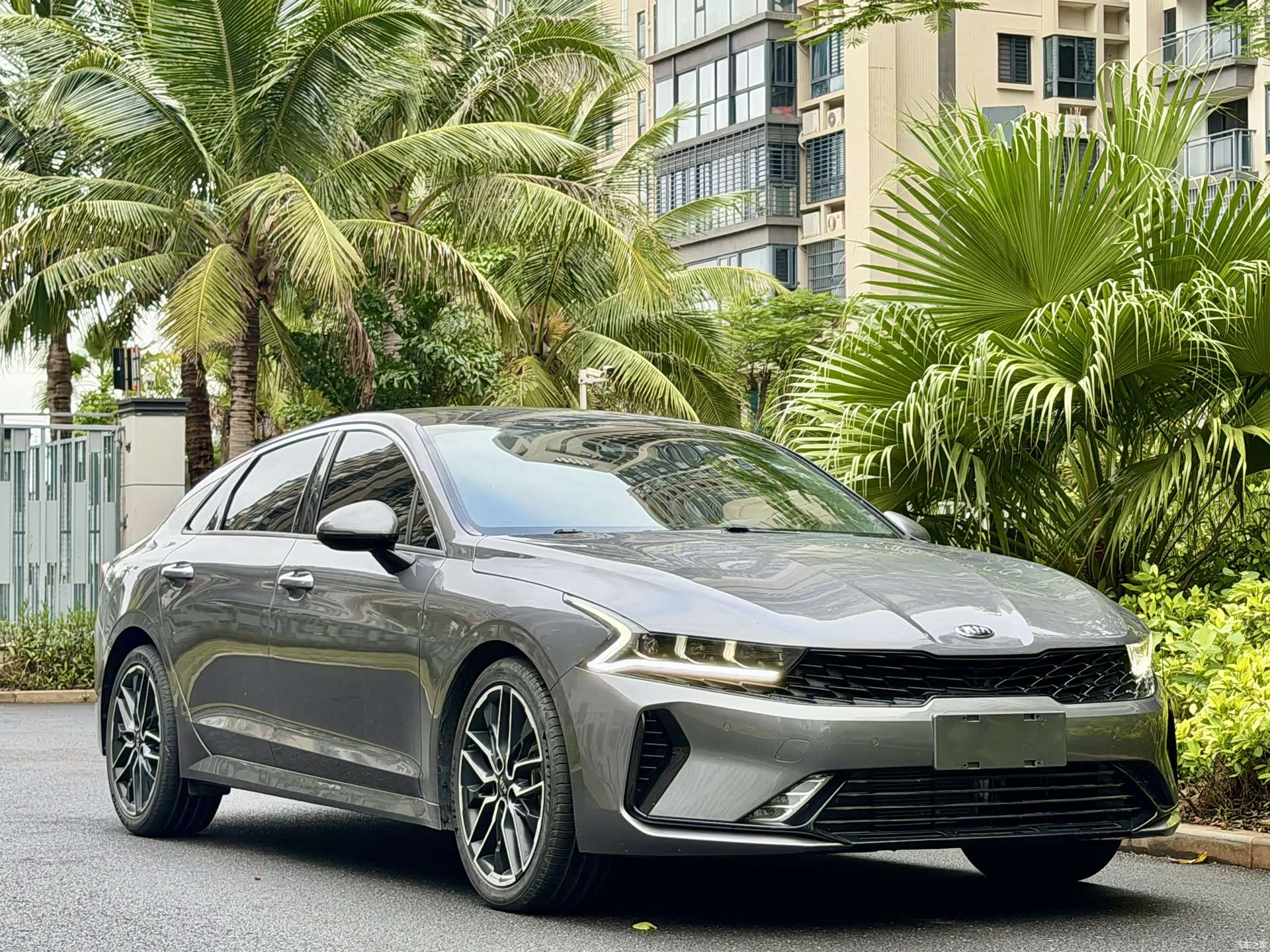Kia K5, 2021 3