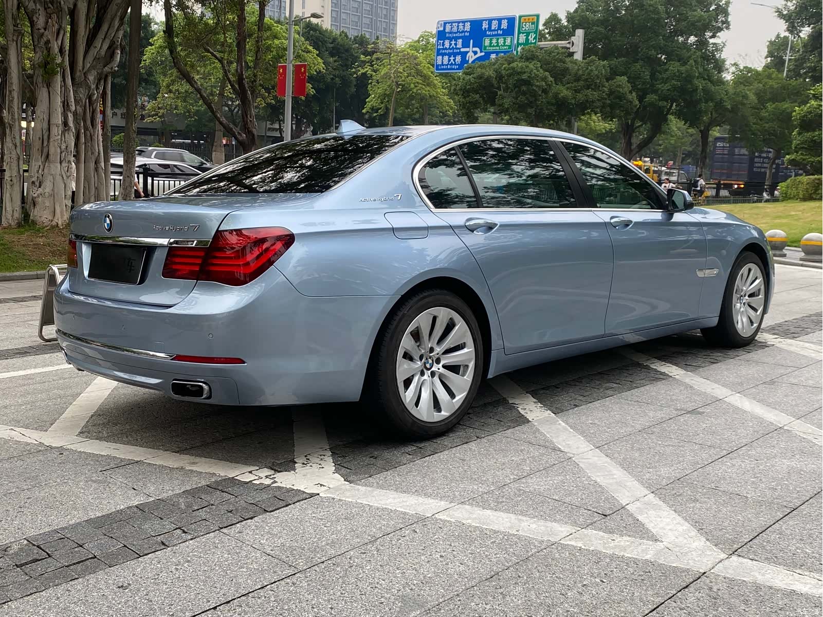 BMW 7 Series, 2013 30