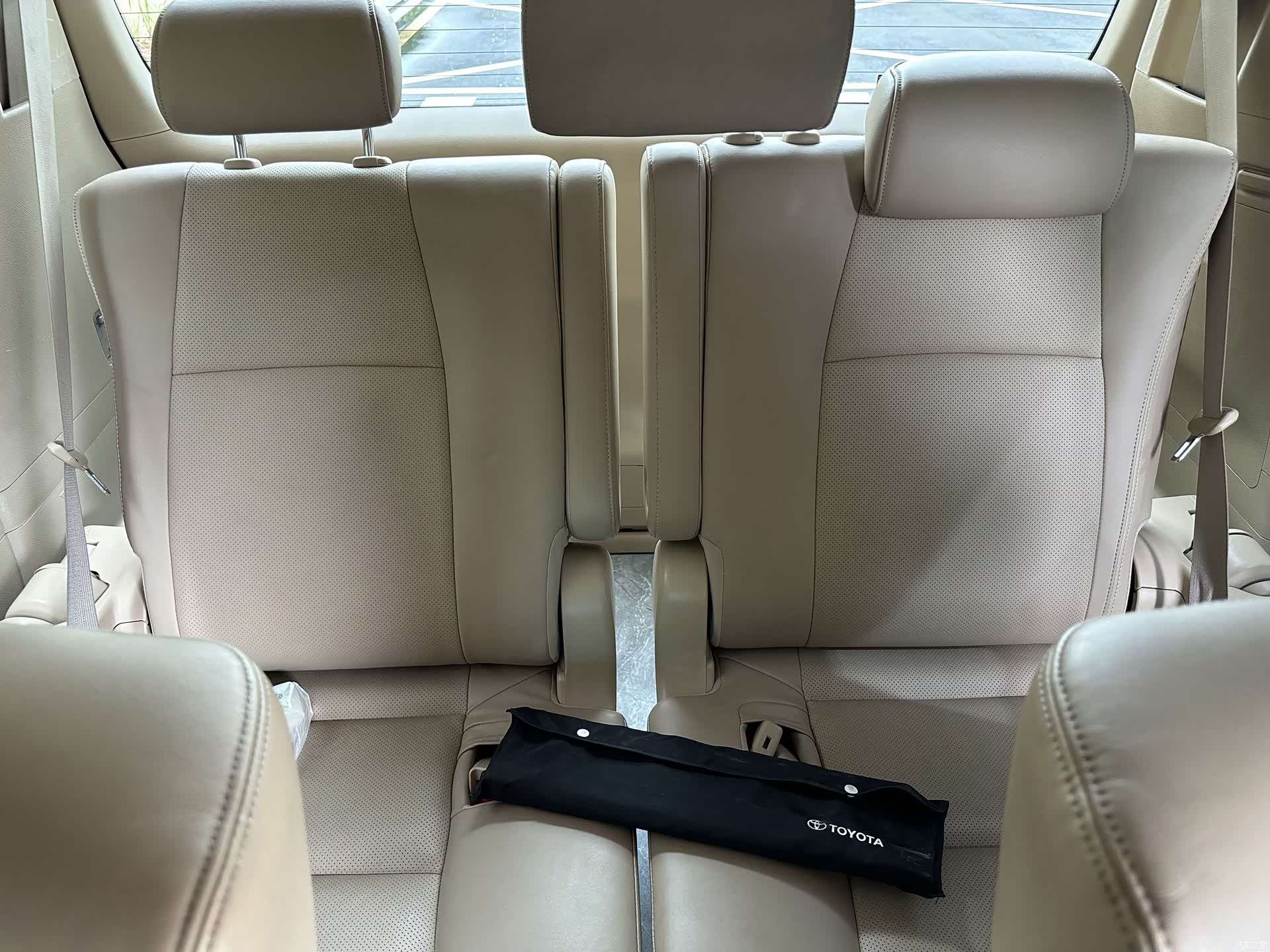 Toyota Alphard, 2014 9