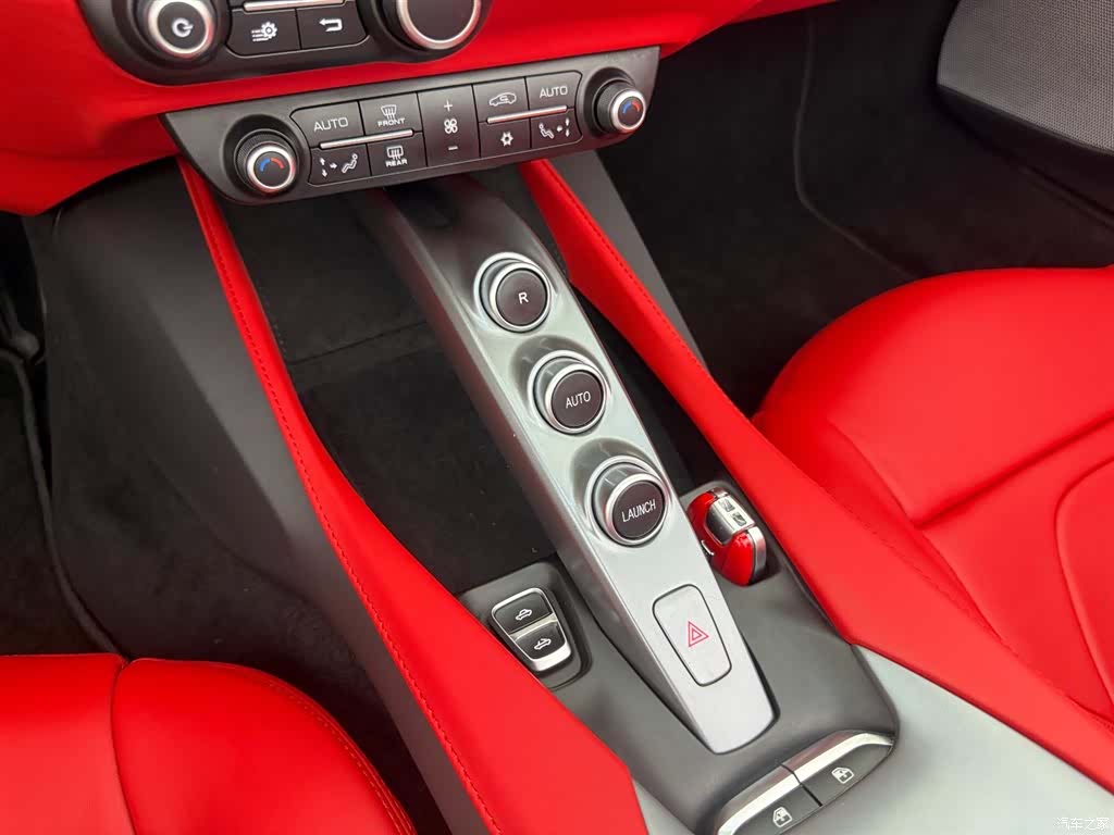 Ferrari Portofino, 2019 9