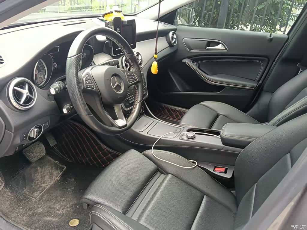 Mercedes-Benz GLA, 2017 все фото