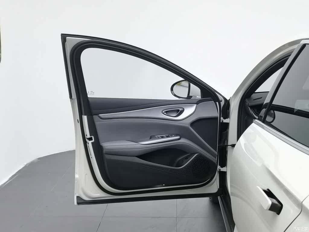 BYD Seal, 2025 8