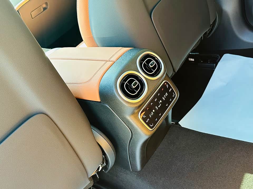 Mercedes-Benz GLC Mercedes-Benz GLC