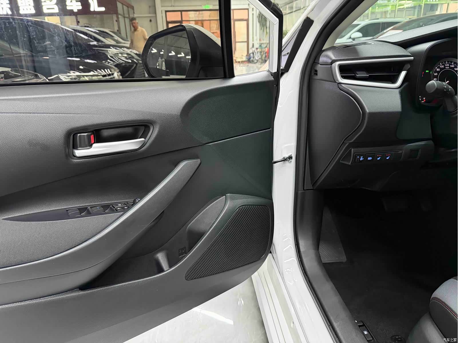 Toyota Corolla, 2022 9