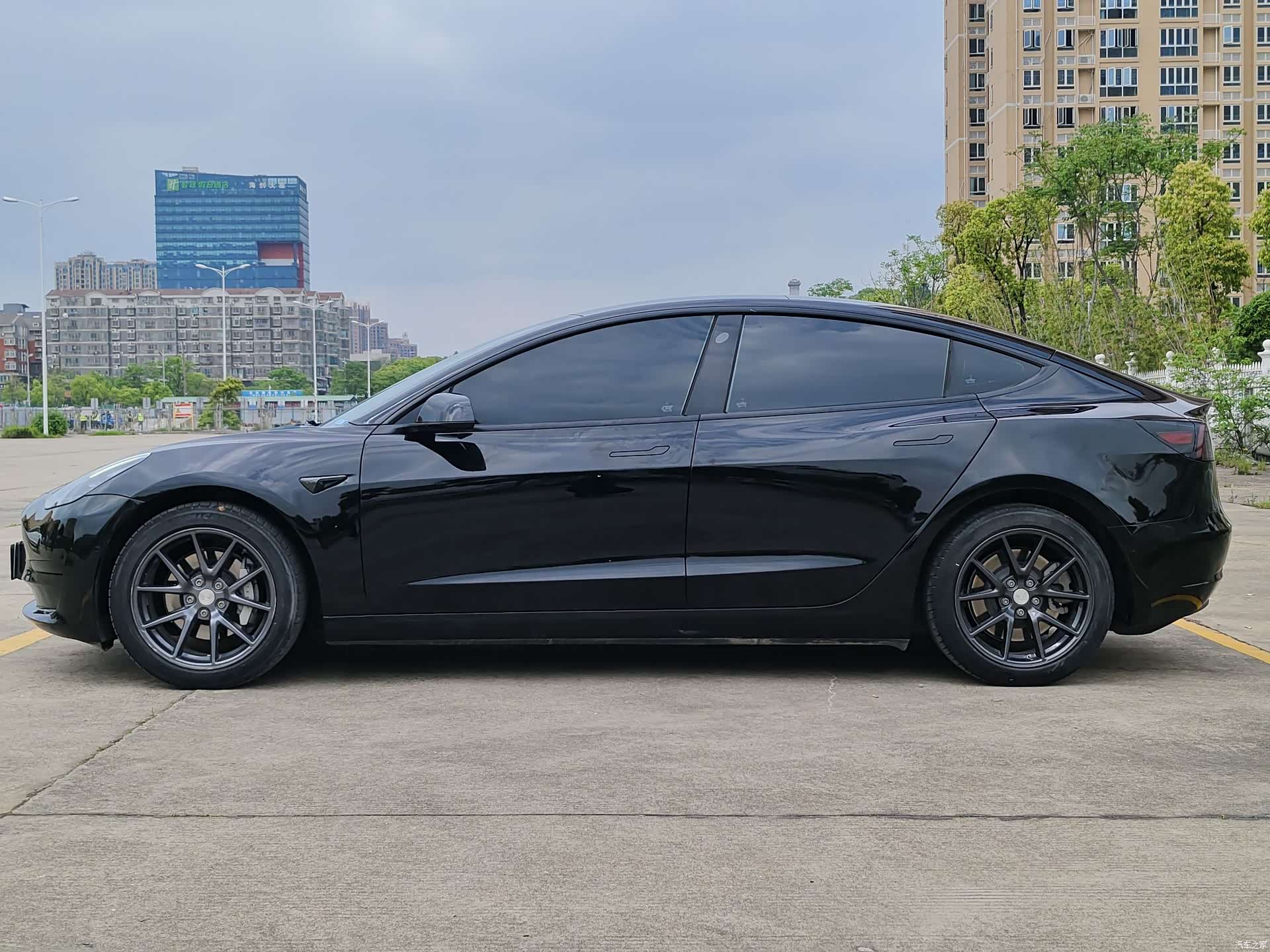 Tesla Model 3, 2022 7
