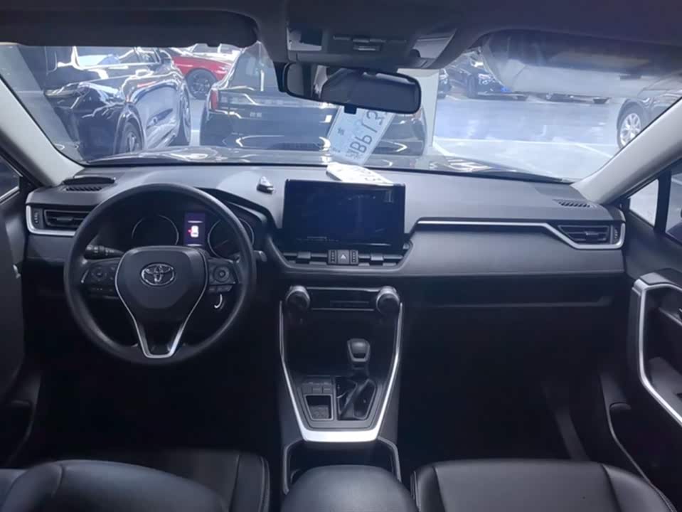 Toyota RAV4 Rongfang