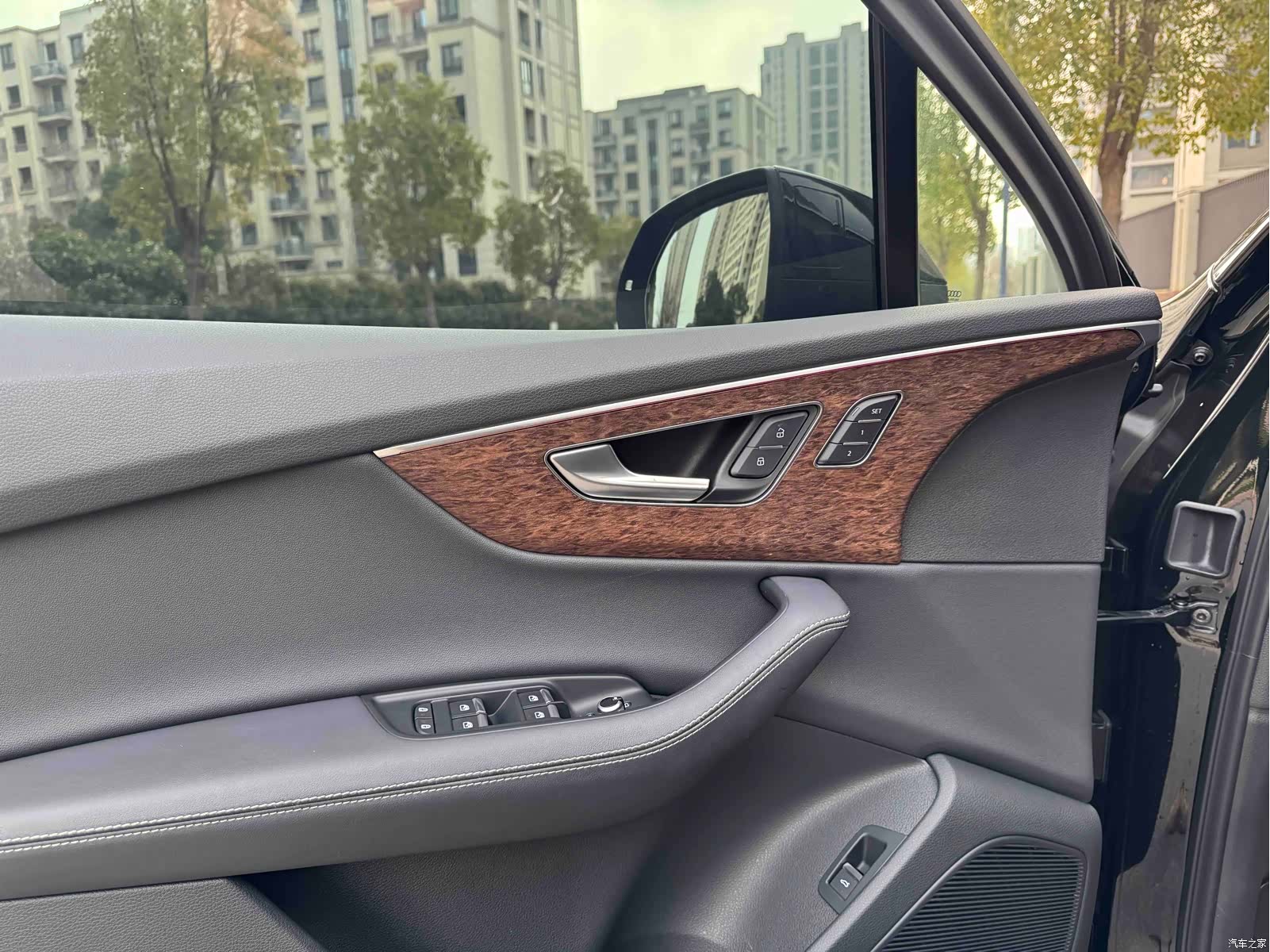 Audi Q7, 2024 9