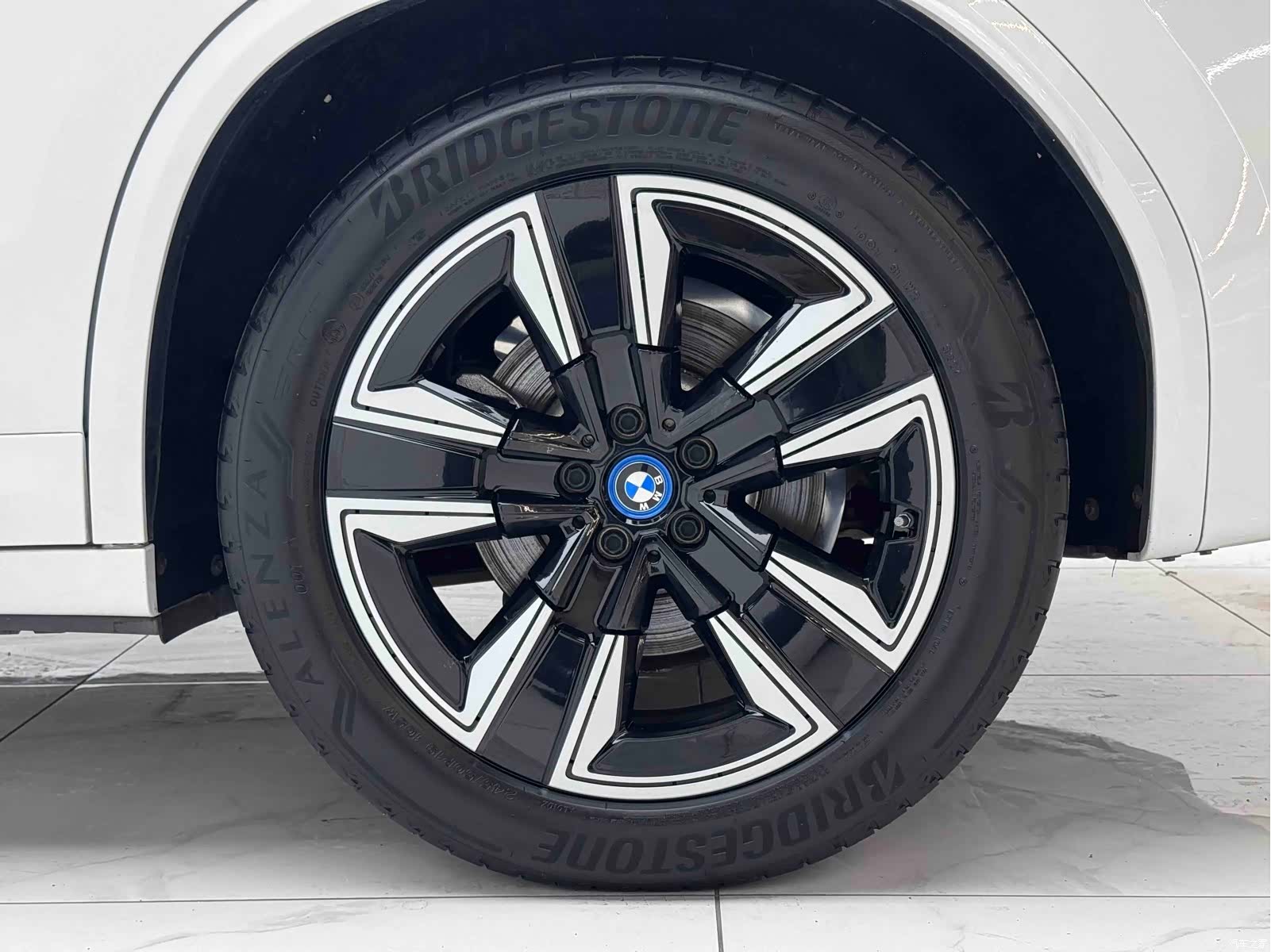 BMW iX3, 2022 6