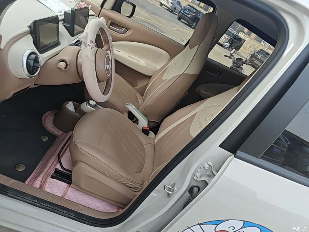 Wuling MINIEV, 2025 11