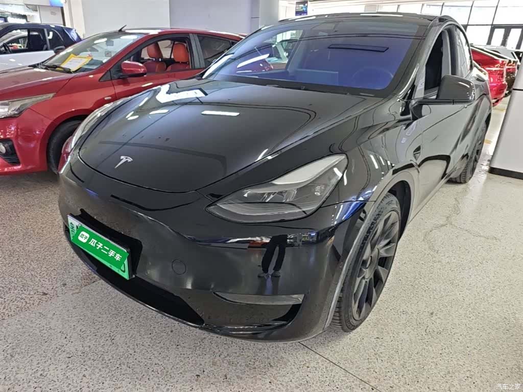 Tesla Model Y, 2021 2