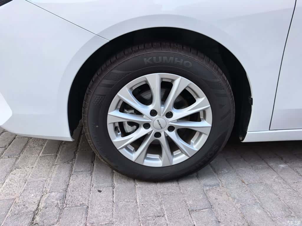 Roewe i5, 2025 23