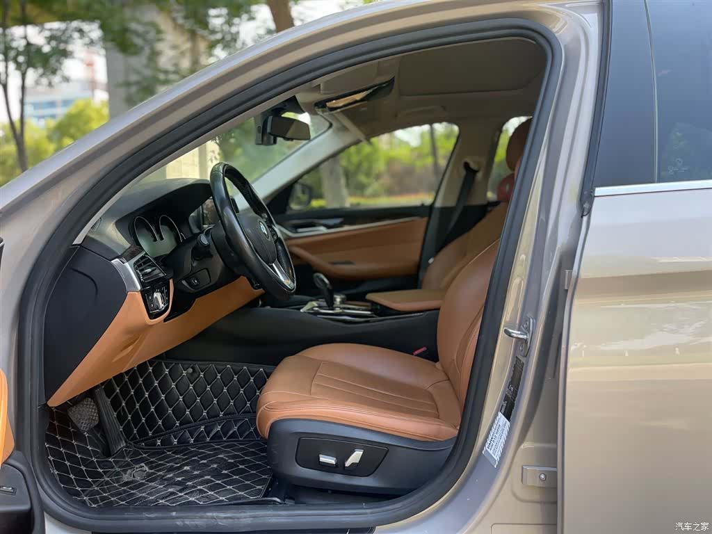 BMW 5 Series, 2018 8