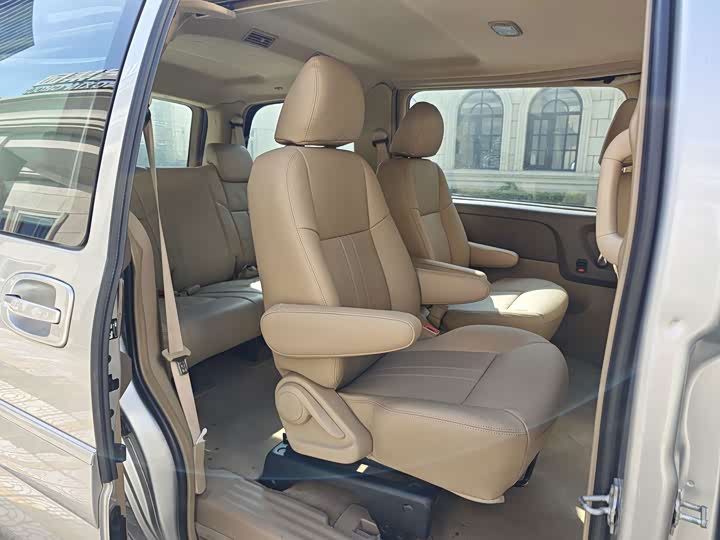 Buick GL8 2014 2.4L jing dian ban