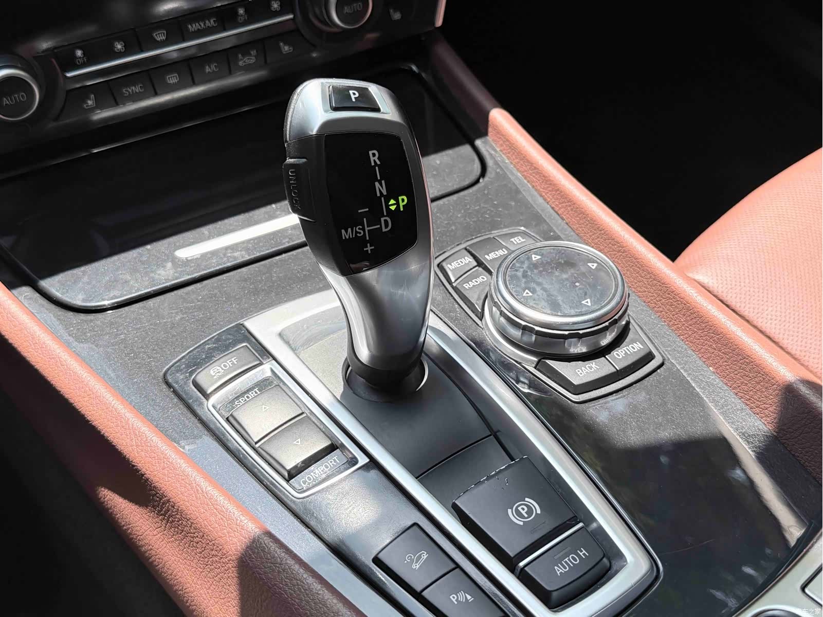 BMW 5 Series, 2014 9