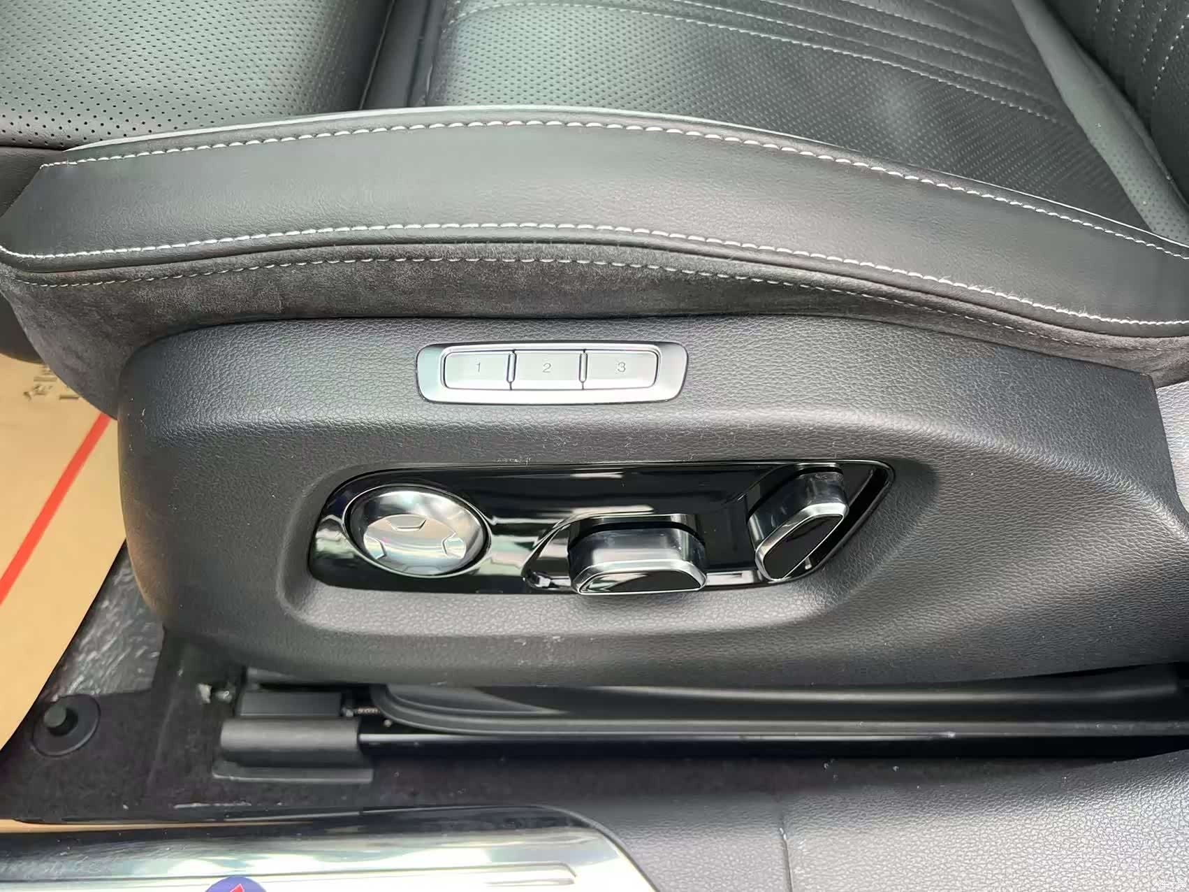 Hongqi H9, 2021 12