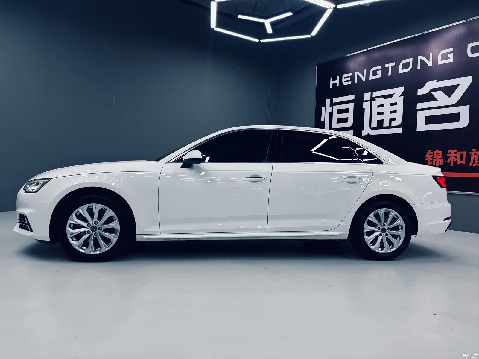 Audi A4L, 2019 2