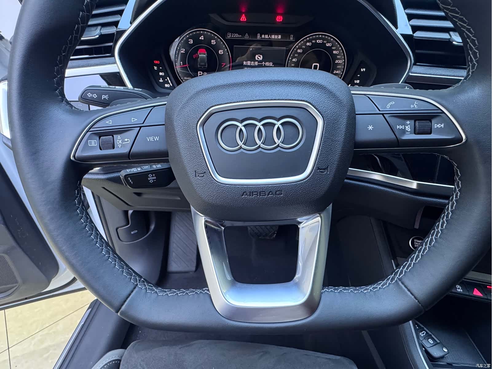 Audi Q3, 2023 23