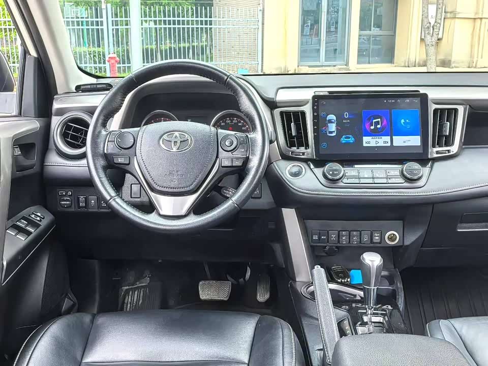 Toyota RAV4 Rongfang