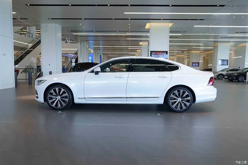 Volvo S90, 2023 9