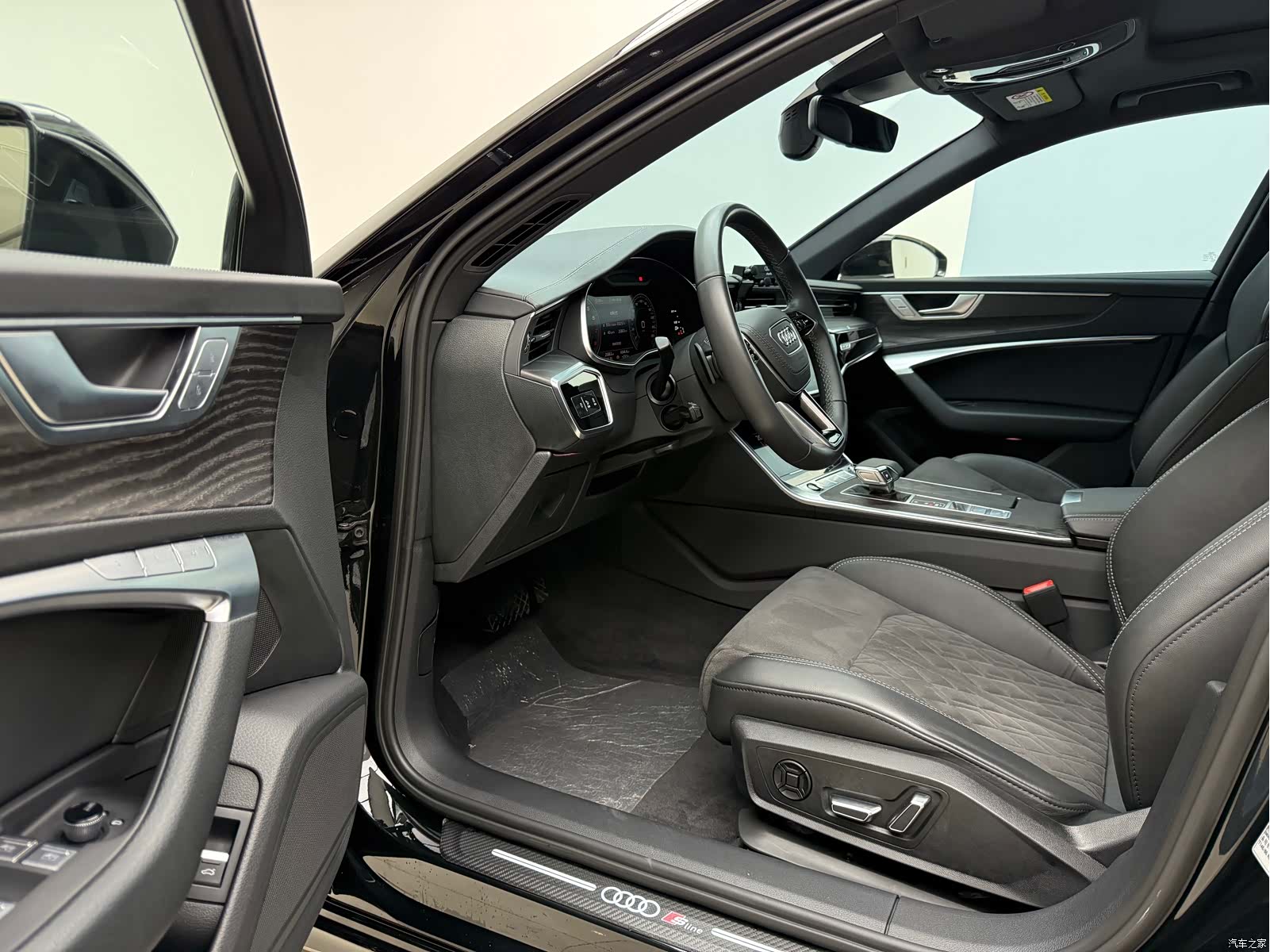 Audi A6L, 2024 14