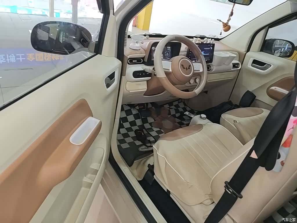Wuling MINIEV, 2024 16