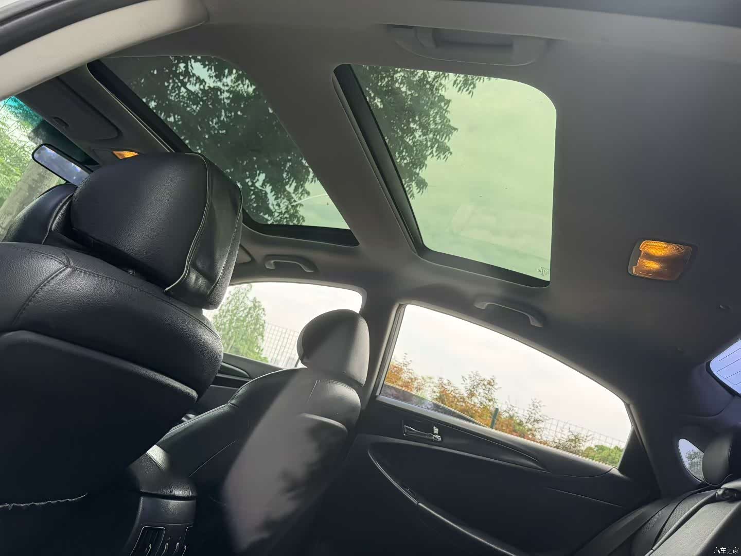 Hyundai Sonata, 2012 8
