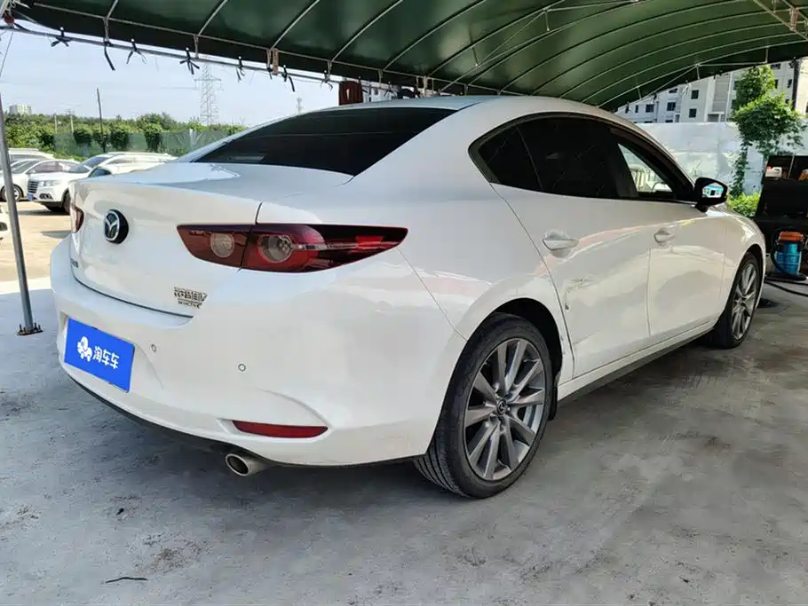 Mazda 3 Angkesaila