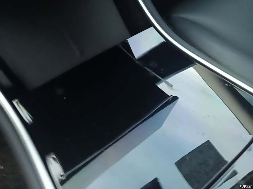 Tesla Model 3, 2020 9