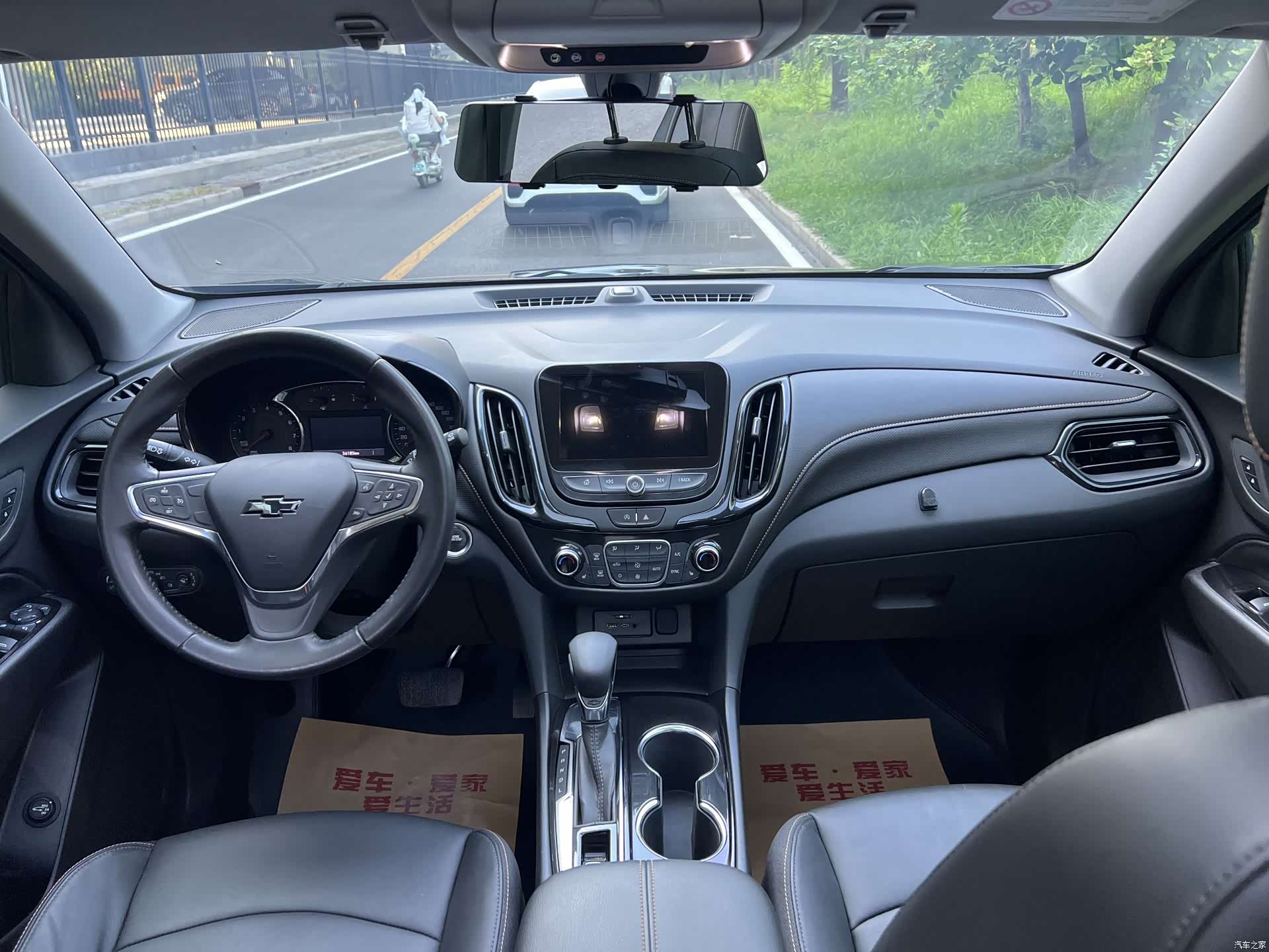Chevrolet Equinox, 2021 все фото