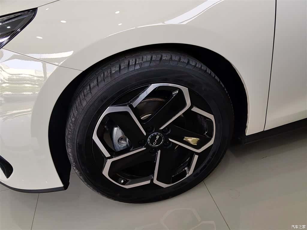 BYD Seal, 2025 23