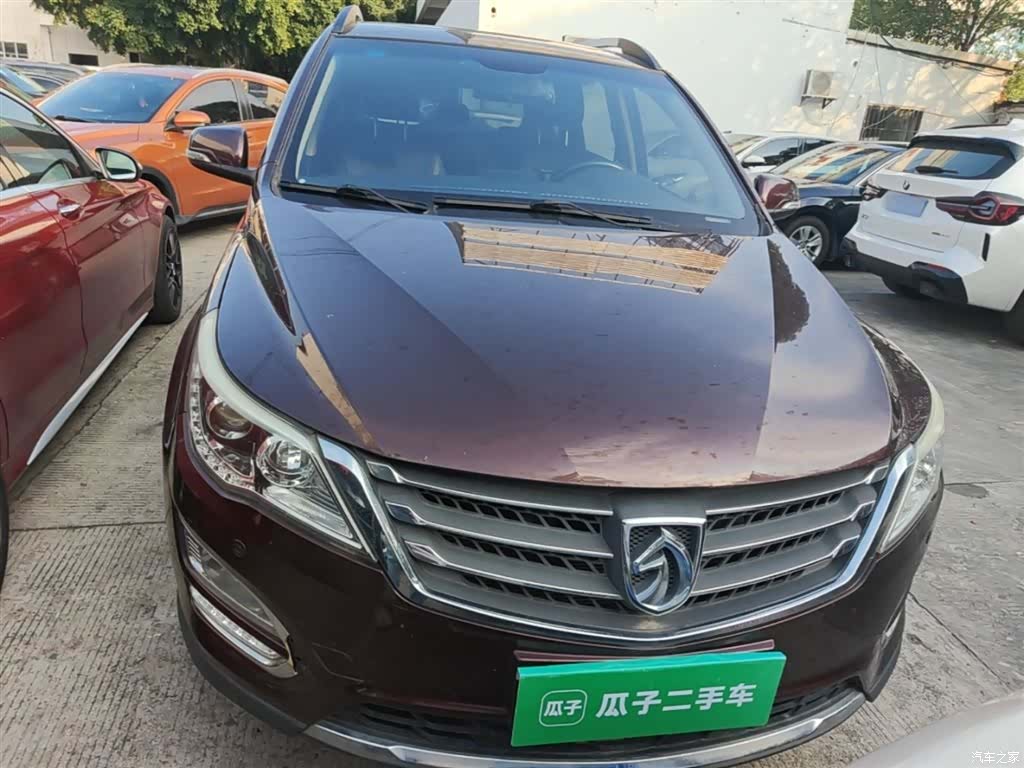 Wuling 560, 2016 3