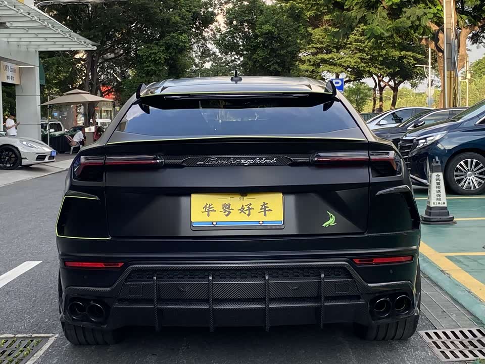 Lamborghini Urus