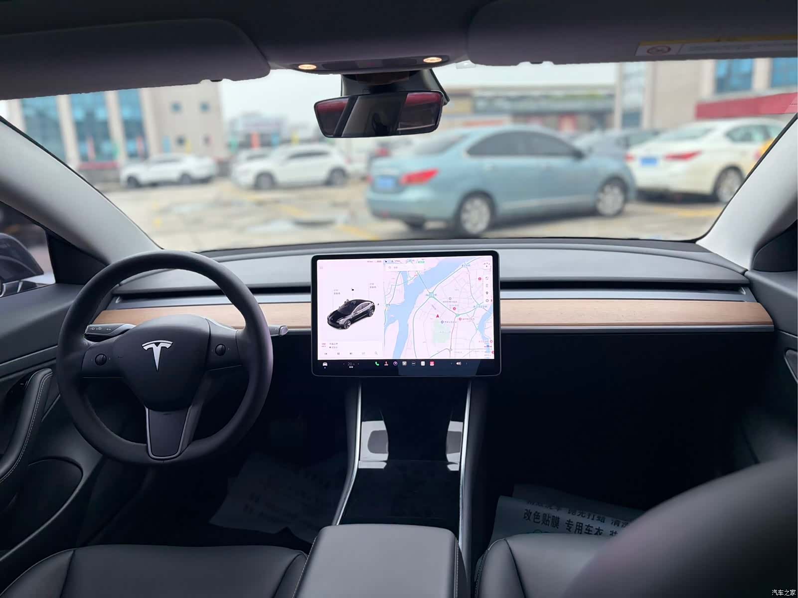 Tesla Model 3, 2021 11
