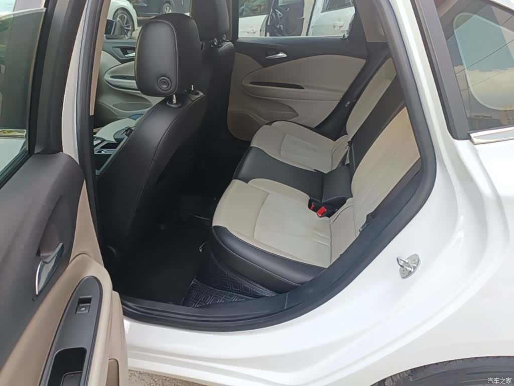 Buick Verano, 2019 17