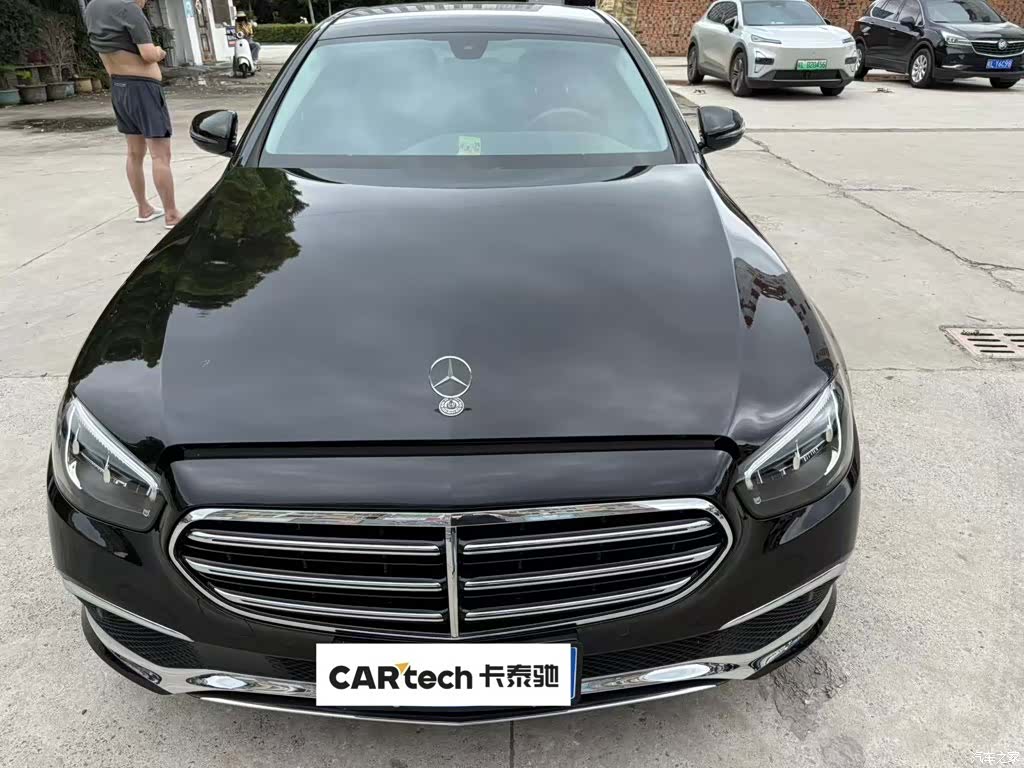 Mercedes-Benz E-Class, 2023 1