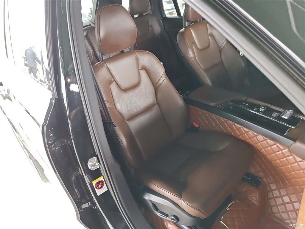 Volvo XC90, 2021 4