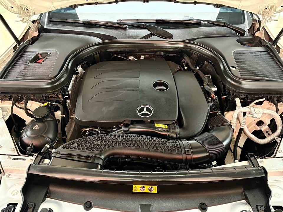 Mercedes-Benz GLC Mercedes-Benz GLC