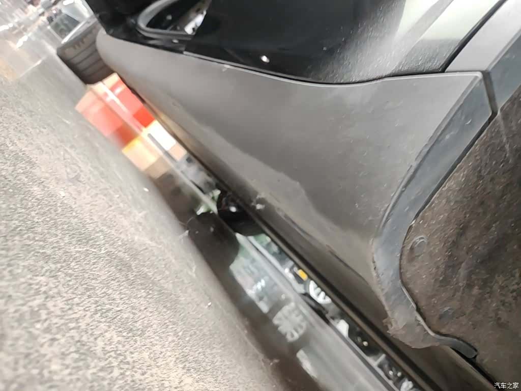 Tesla Model Y, 2023 22