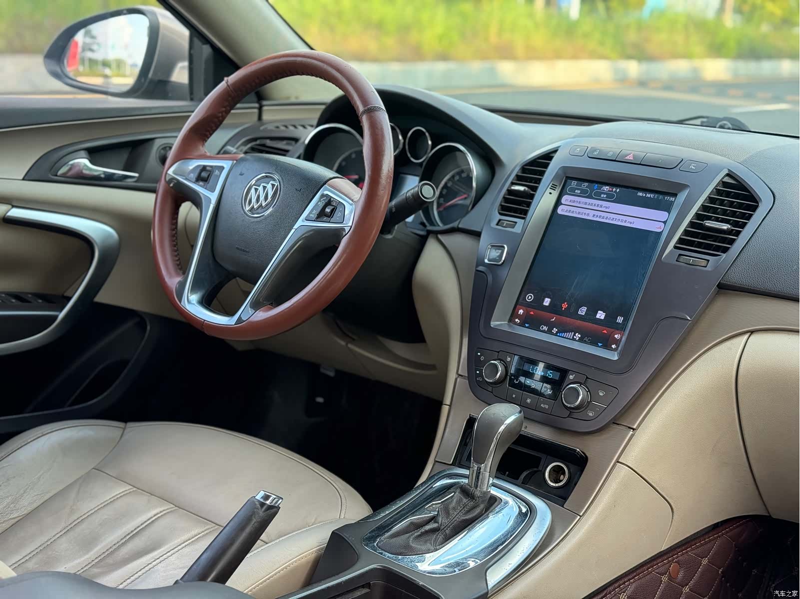 Buick Regal, 2012 18