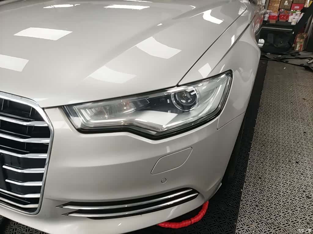Audi A6L, 2015 24