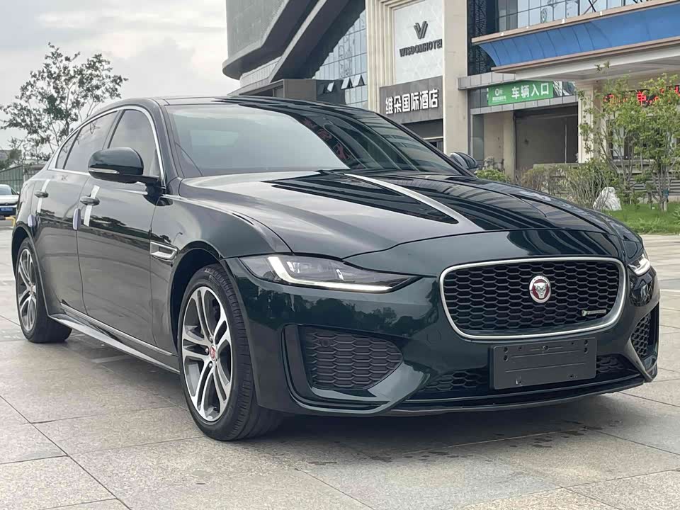Jaguar XEL Jaguar XEL