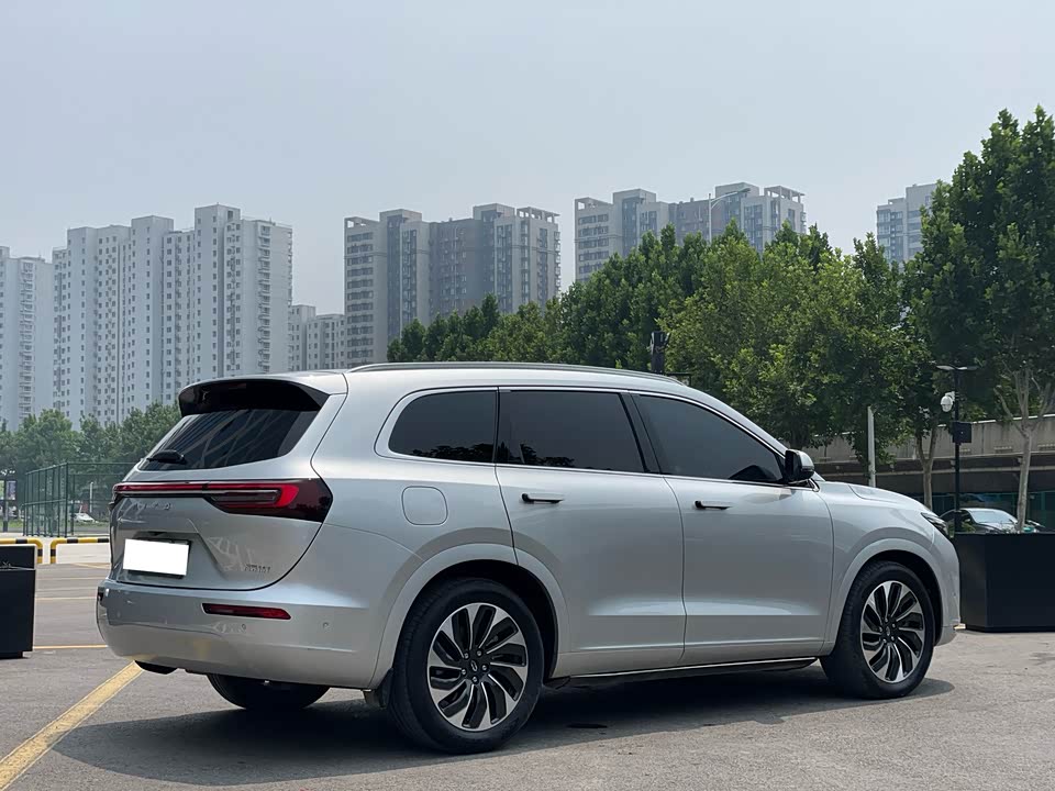 AITO Ask the world M7