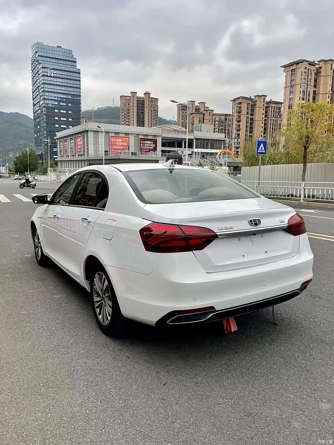 Geely Emgrand, 2019 6
