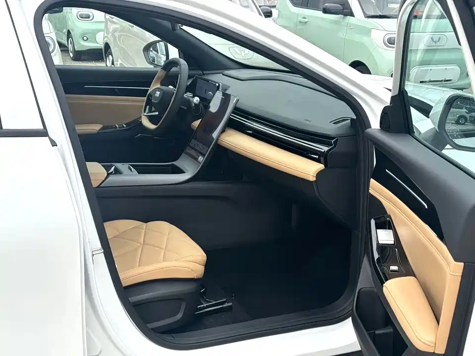 Geely Galaxy Galaxy L6