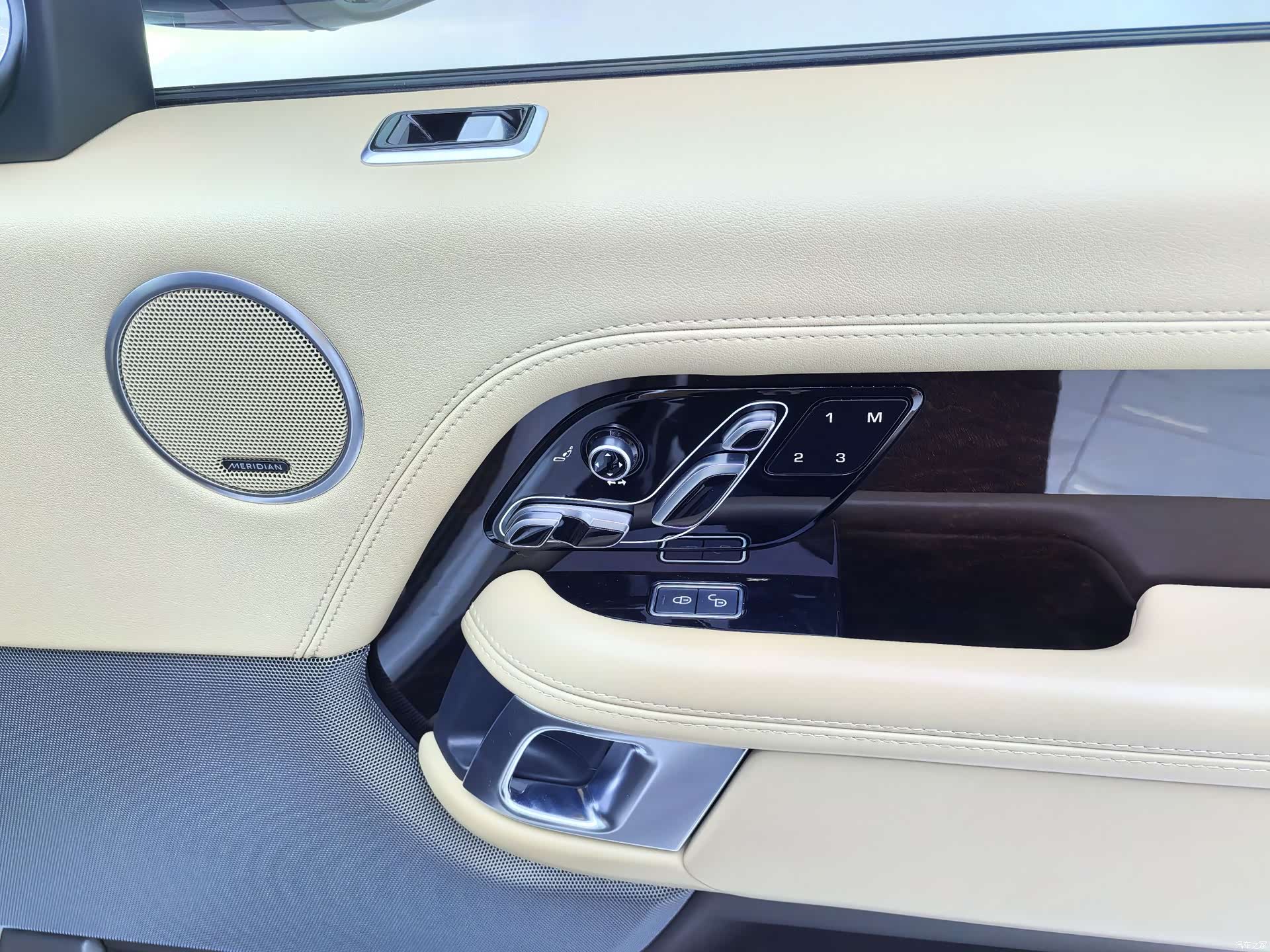 Land Rover Range Rover, 2020 17